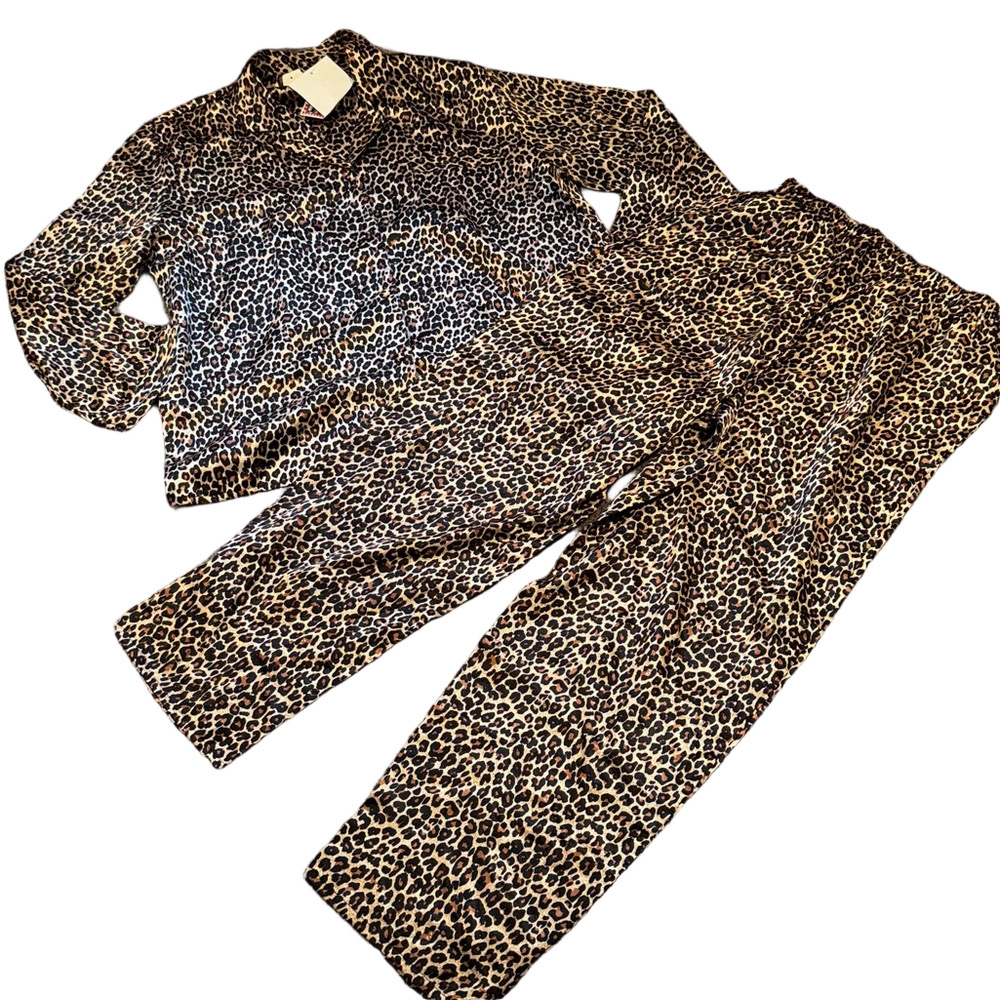 Bed of Roses Leopard Print Satin Pajama Set SIZE XL 2PC Button Down Lounge